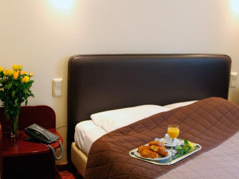 Hotel Prince de Liege Anderlecht Habitación foto
