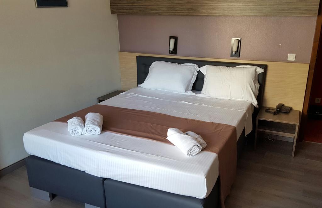 Hotel Prince de Liege Anderlecht Habitación foto